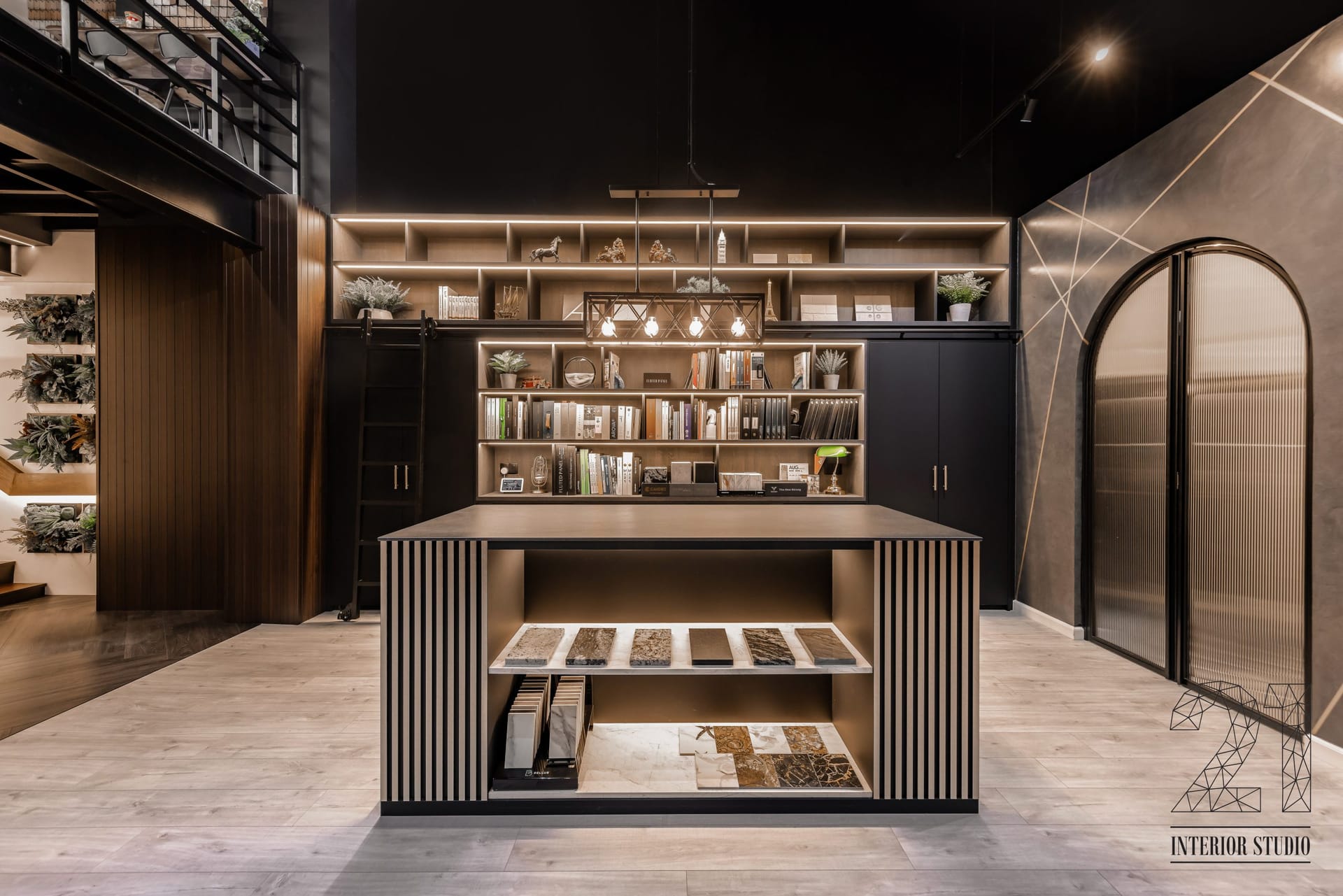 Commercial Retail & Office Renovation