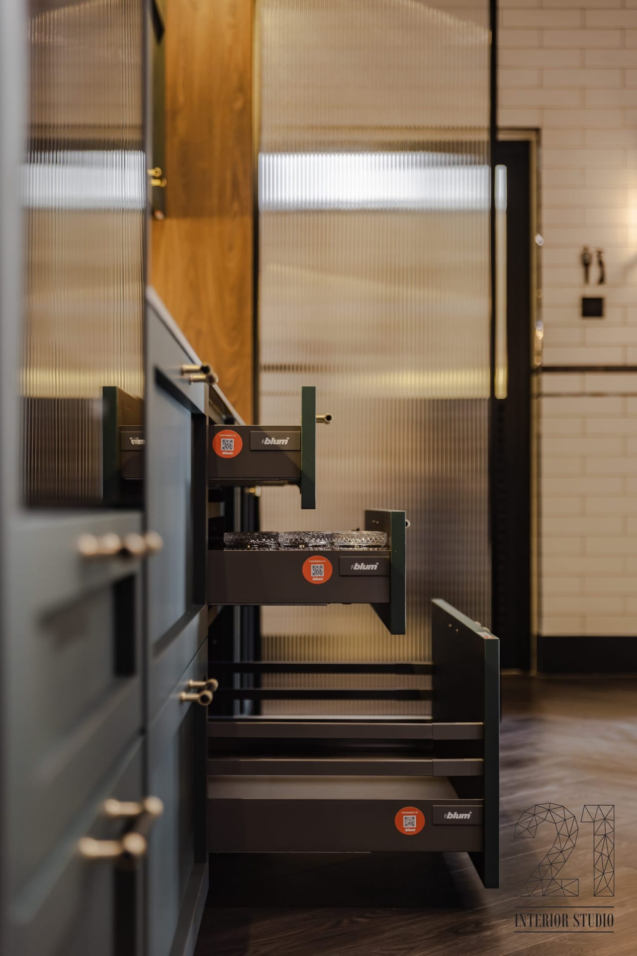 Showroom Material Library and Hardware Displays
